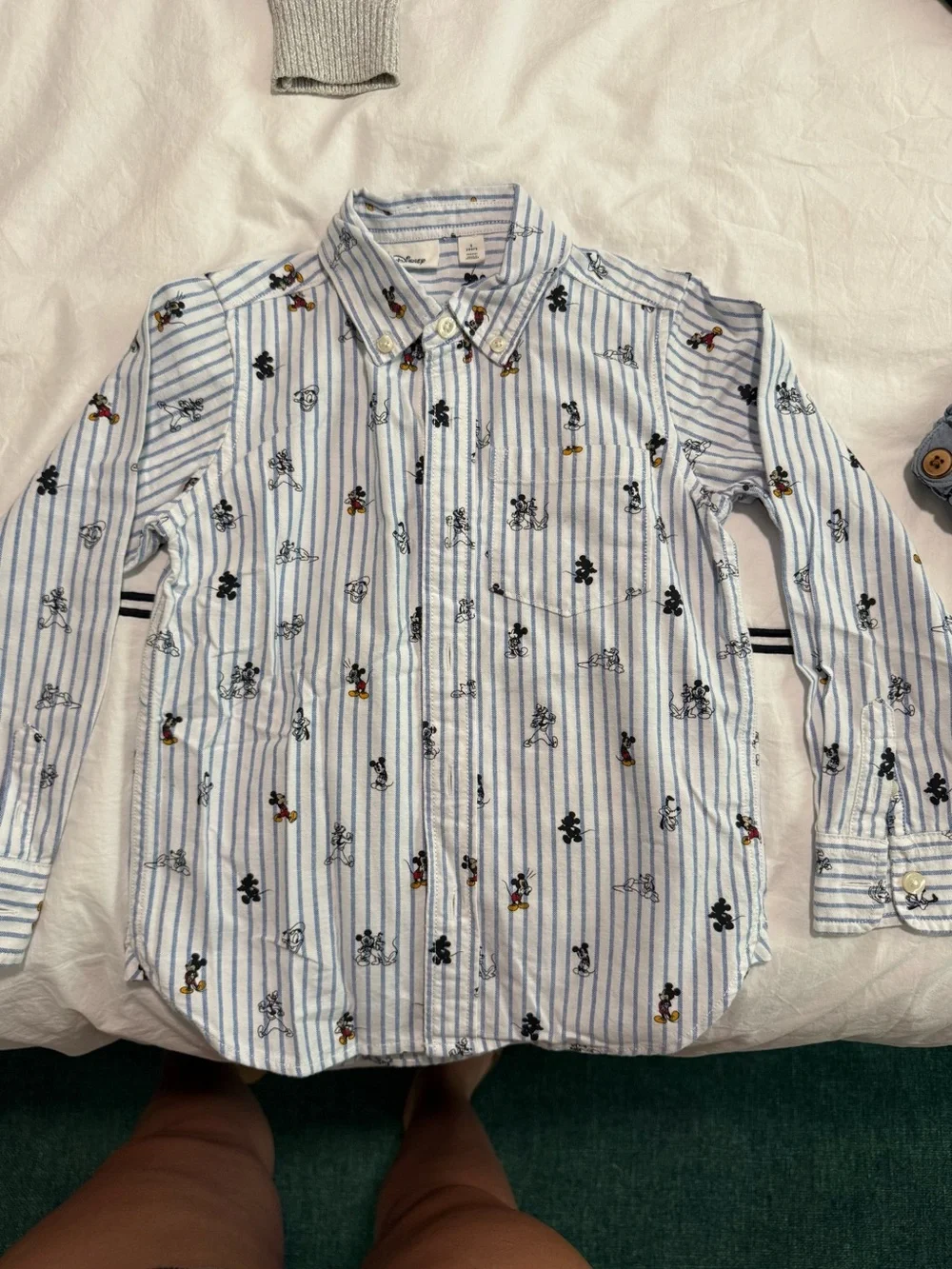GAP White & Blue Striped Button-Down Shirt with Character Motifs